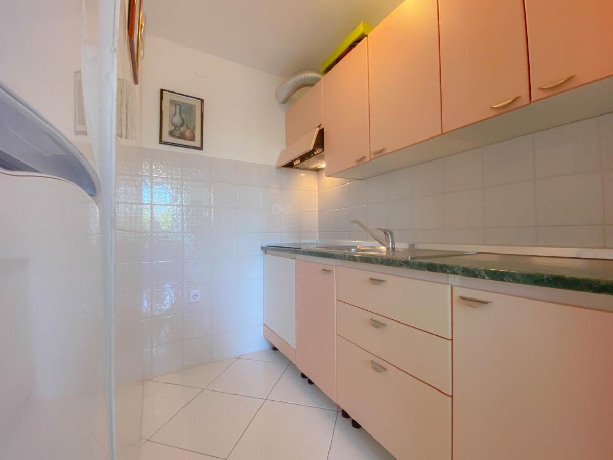Romina Apartment Замбратия Екстериор снимка