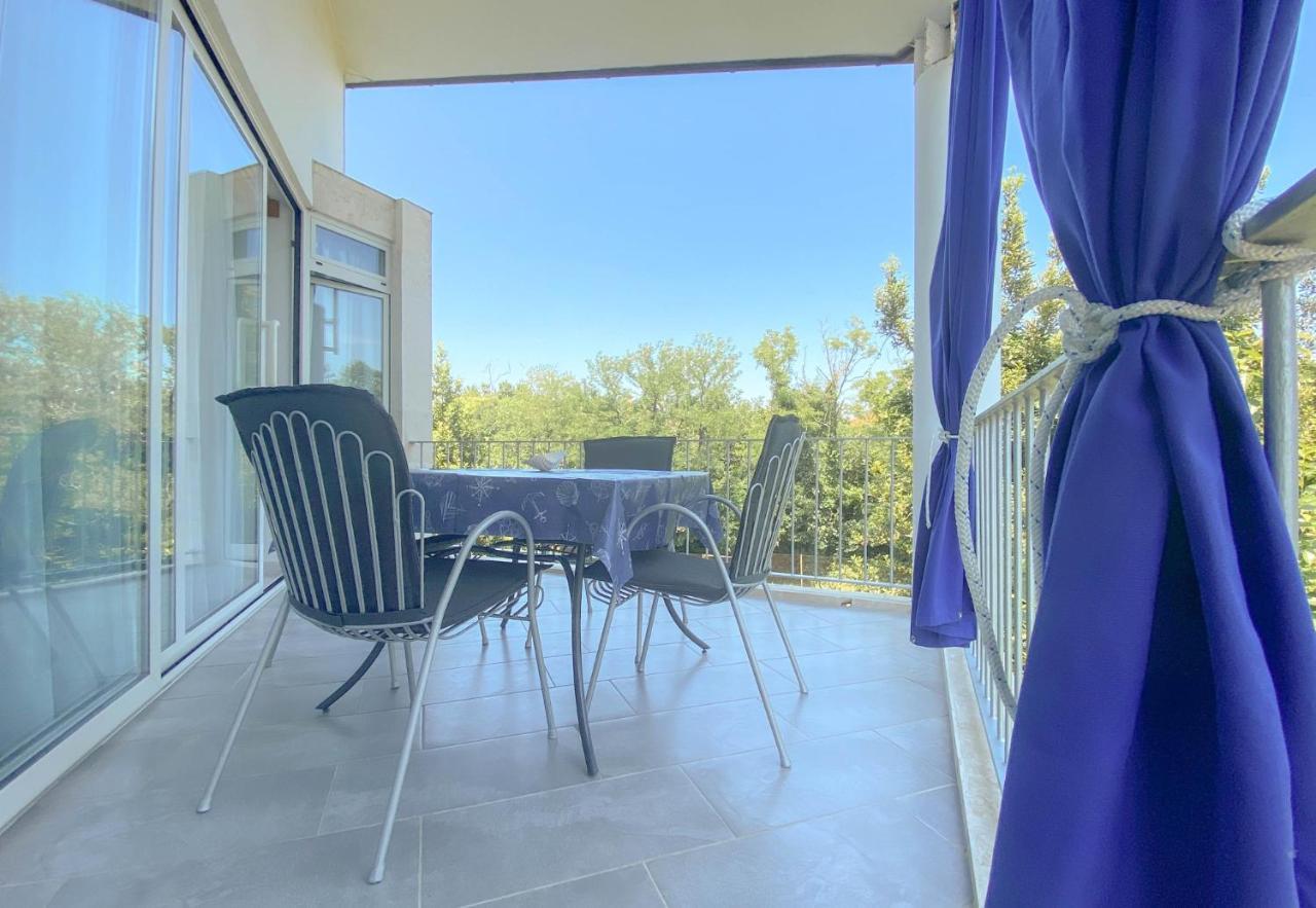 Romina Apartment Замбратия Екстериор снимка